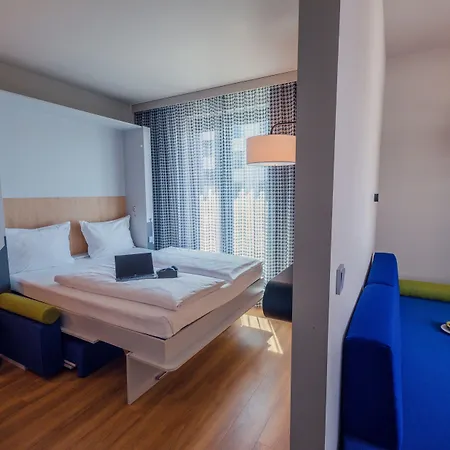 Adagio Access Stuttgart Airport Messe لينفلدن اشتردين